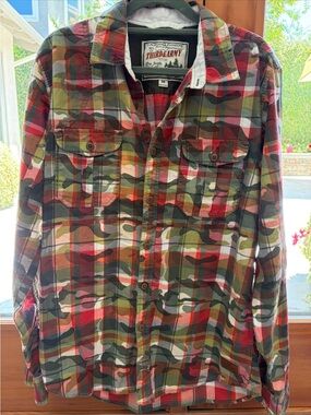 Third & Army Camouflage Long Sleeve Button Up - Size M